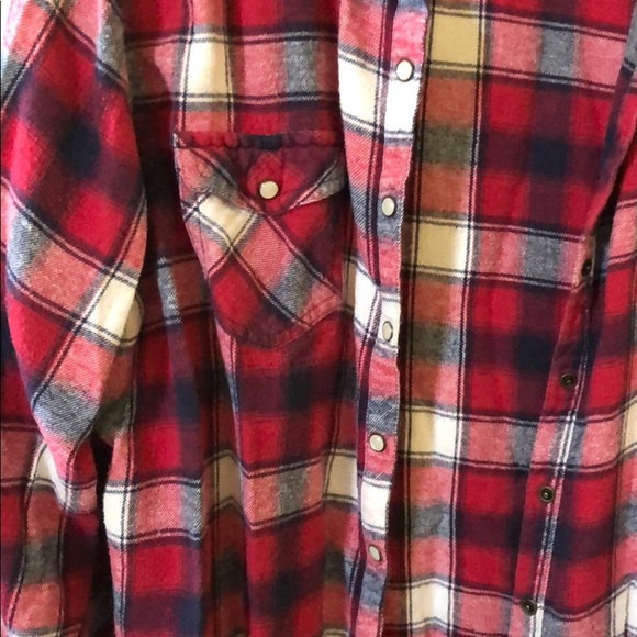 Red White Blue Western Flannel with Button Details - Picture 3 of 4